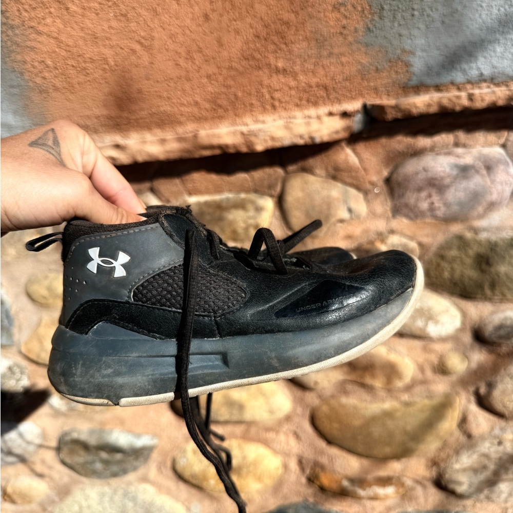 Under Armour Black and Gray Sneakers